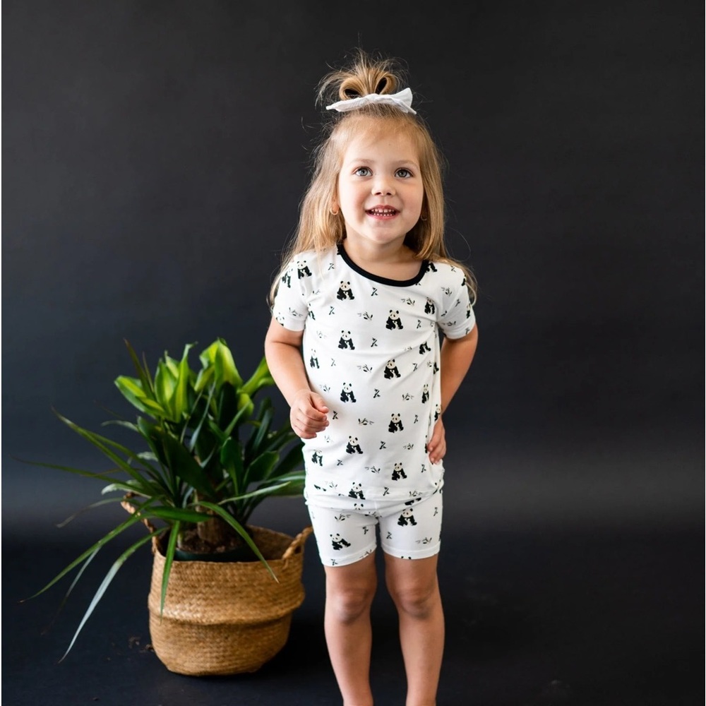 🐼Like New Kyte Zen Shorts Set🐼